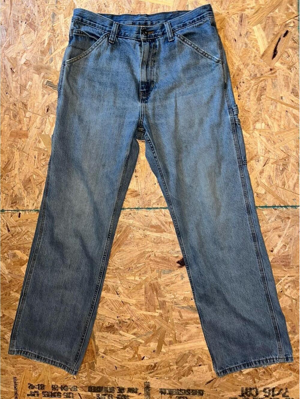 Faded Glory Men’s Straight Leg Jeans Light Wash Faded 32x32 Regular Fit